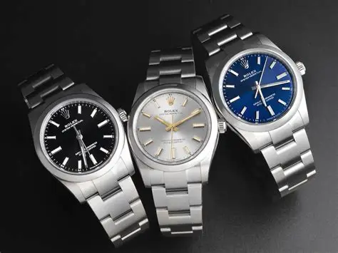 Montre Homme Argentée à Cadran Vert – Élégance Intemporelle